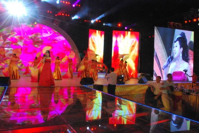 專(zhuān)業(yè)的演藝公司在活動(dòng)中體現(xiàn)出來(lái)