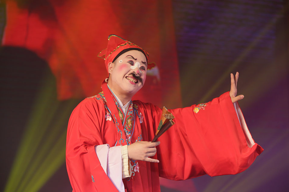 演藝活動(dòng)為何是進(jìn)入市場(chǎng)的宣揚(yáng)方式